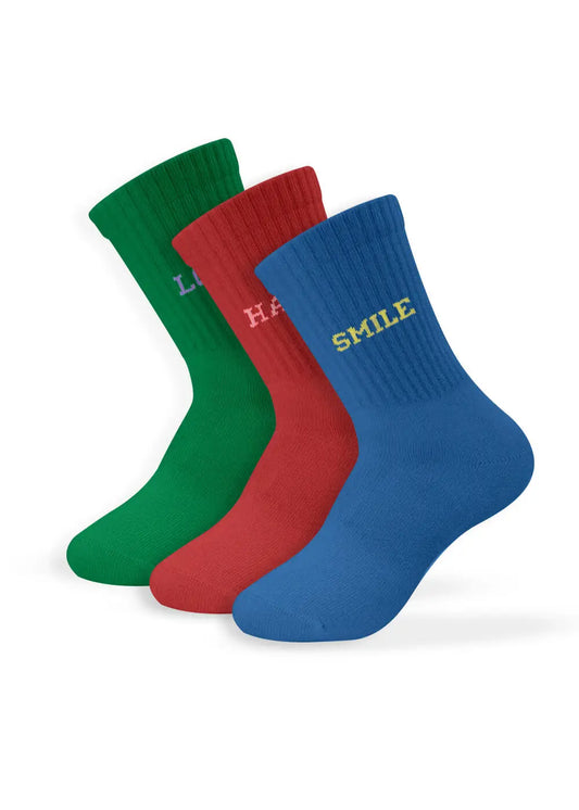 J.Clay's Happy Love Smile Mix Pack: grüne, rote und blaue Socken mit gestickten Worten.