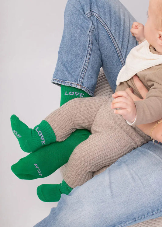 Erwachsener und Baby in J.Clay Love - Mini-matching grüne Socken, Tennissocken Deutschland Stil.