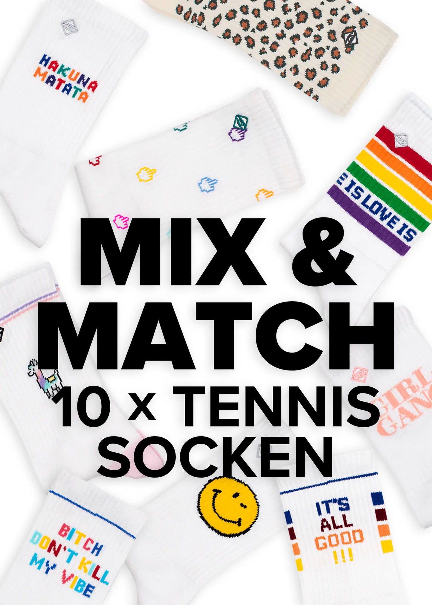 Bunte J.Clay Tennissocken mit verschiedenen Mustern und Slogans sind um den fettgedruckten Text "MIX & MATCH 10× TENNIS SOCKEN" auf weißem Hintergrund angeordnet.