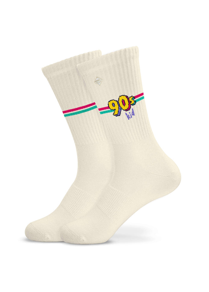 J.Clay 90s Kid Socken mit bunten Streifen bringen Retro-Flair in Ihren Streetstyle-Look.