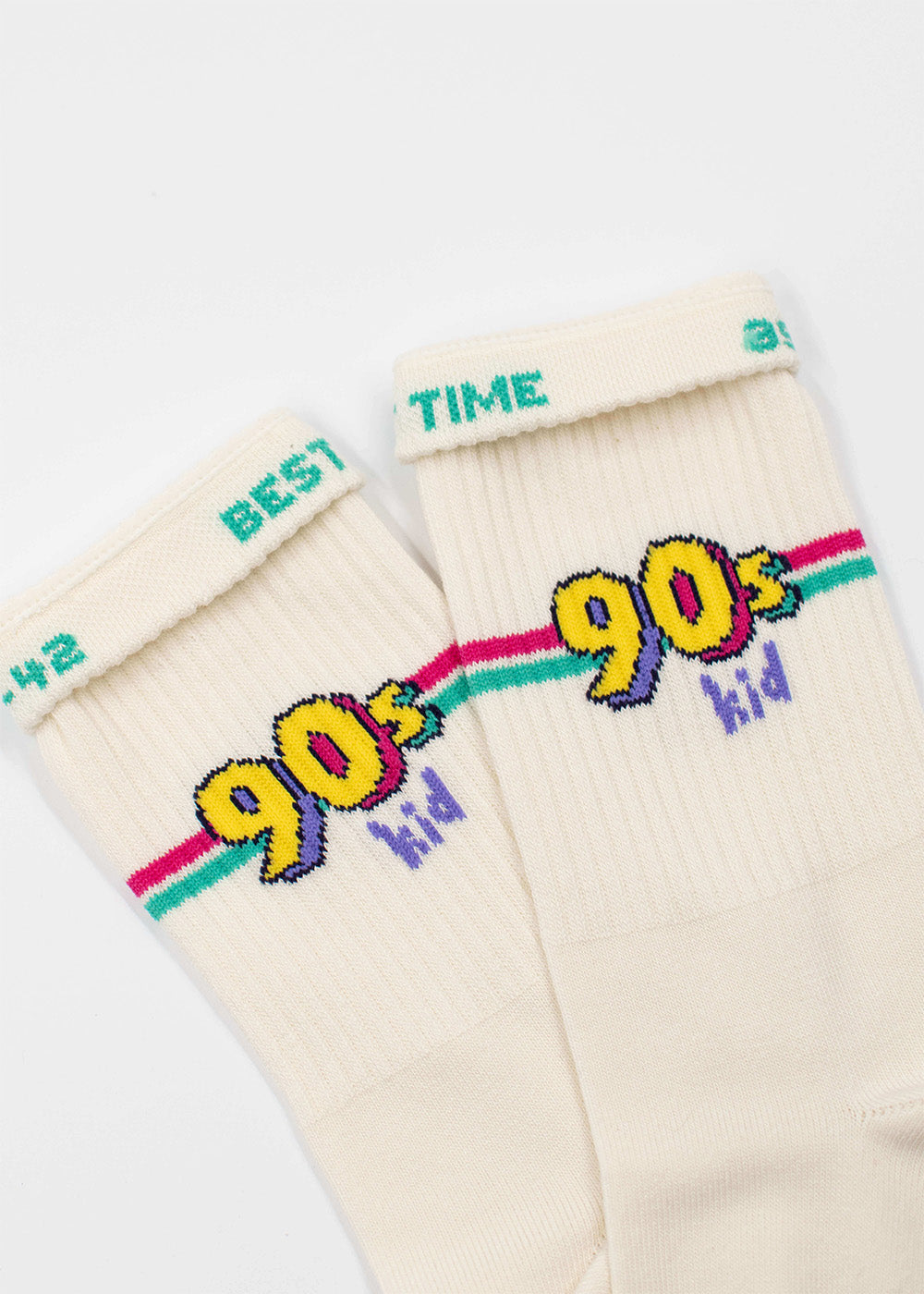 J.Clay 90s Kid Socken mit grünem Streifen-ideal für jeden Streetstyle-Look.
