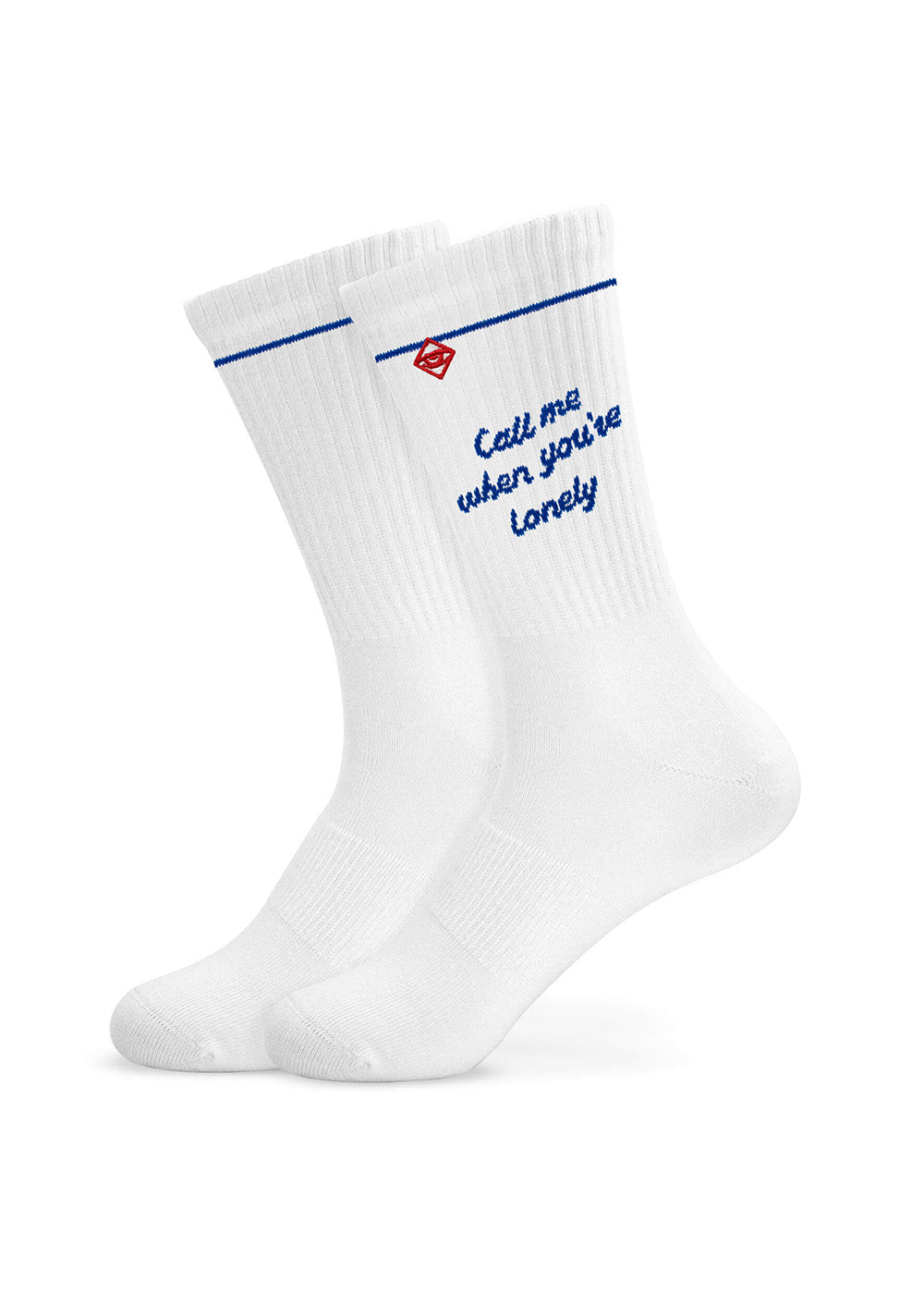 Weiße J.Clay Call Me Tennissocken mit blauem Schriftzug und kleinem roten Logo.