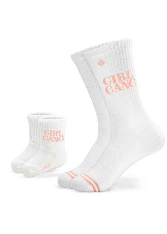 J.Clay Girl Gang – Fam Pack: passende Socken für Erwachsene und Babys für niedliche „Mini-Me“-Momente.