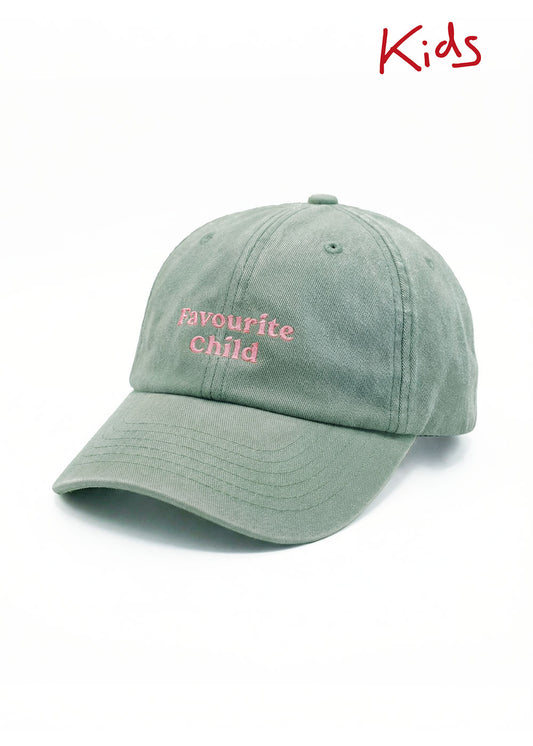 J.Clay Favourite Child - Kids Cap: grün mit rosa Text, "Kids" in rot in der Ecke.