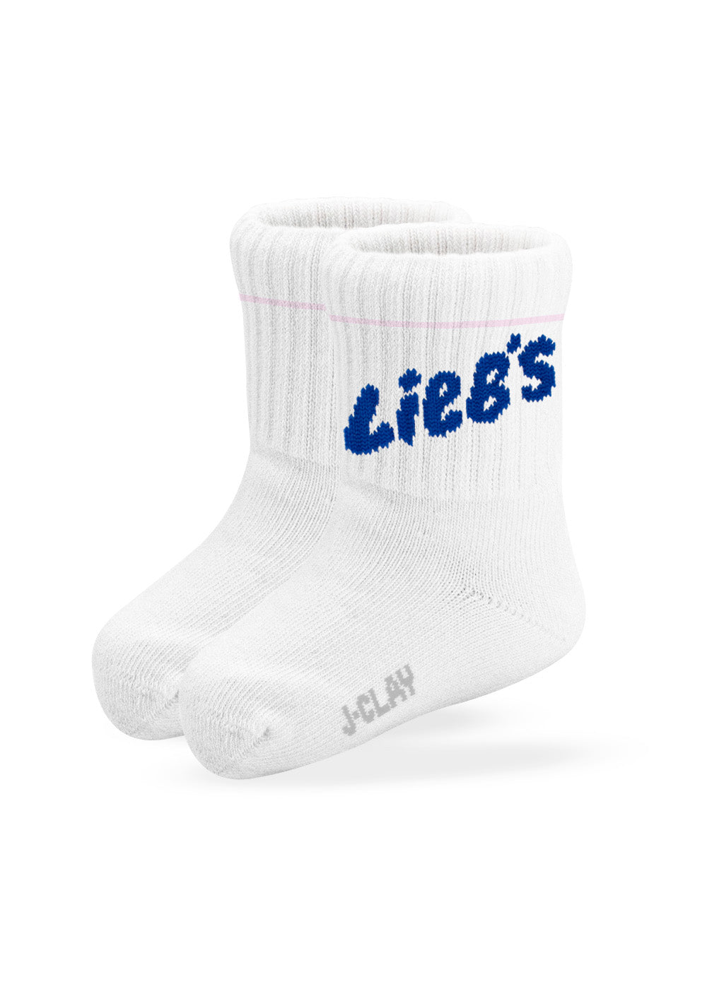 Weiße Mini-Socken aus Baumwolle von J.Clay mit blauem „Lieb’s“-Motiv und grauem Zehenbereich.