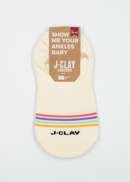 Cremefarbene Knöchel-Füßlinge mit Regenbogenstreifen, J.Clay-Branding und rutschfesten Sneaker-Socken.