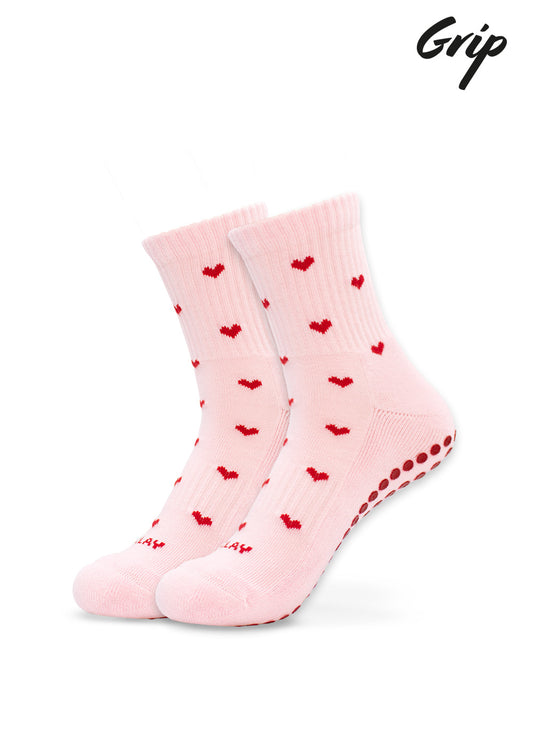 J.Clay Red Hearts Grip-Socken mit Eco Grip-Punkten, perfekt für Reformer-Pilates-Sitzungen.