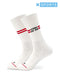 10 x Basic White Tennissocken von J.Clay, weiß mit roten Streifen, darunter ein blaues SPORTS-Logo.