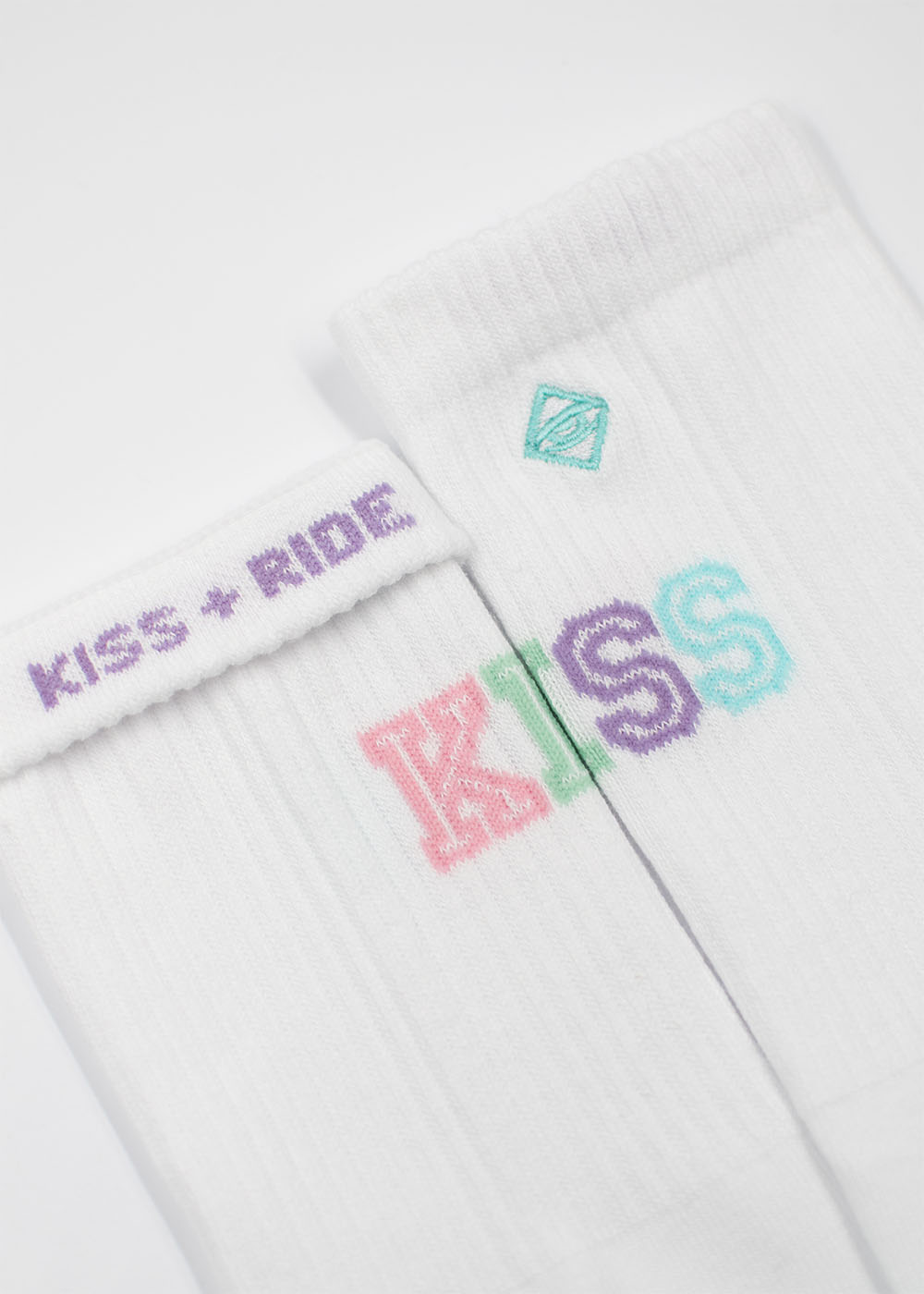 J.Clay Kiss Tennissocken mit buntem KISS Schriftzug Accessoire made in Germany.