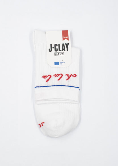 Ein Paar weiße J.Clay Socken mit rotem Text und blauem Streifen, Größe 39-42, gefaltet von einem J-CLAY MIDI-Etikett und auf weißem Hintergrund - perfekt für Damen Socken-Fans.