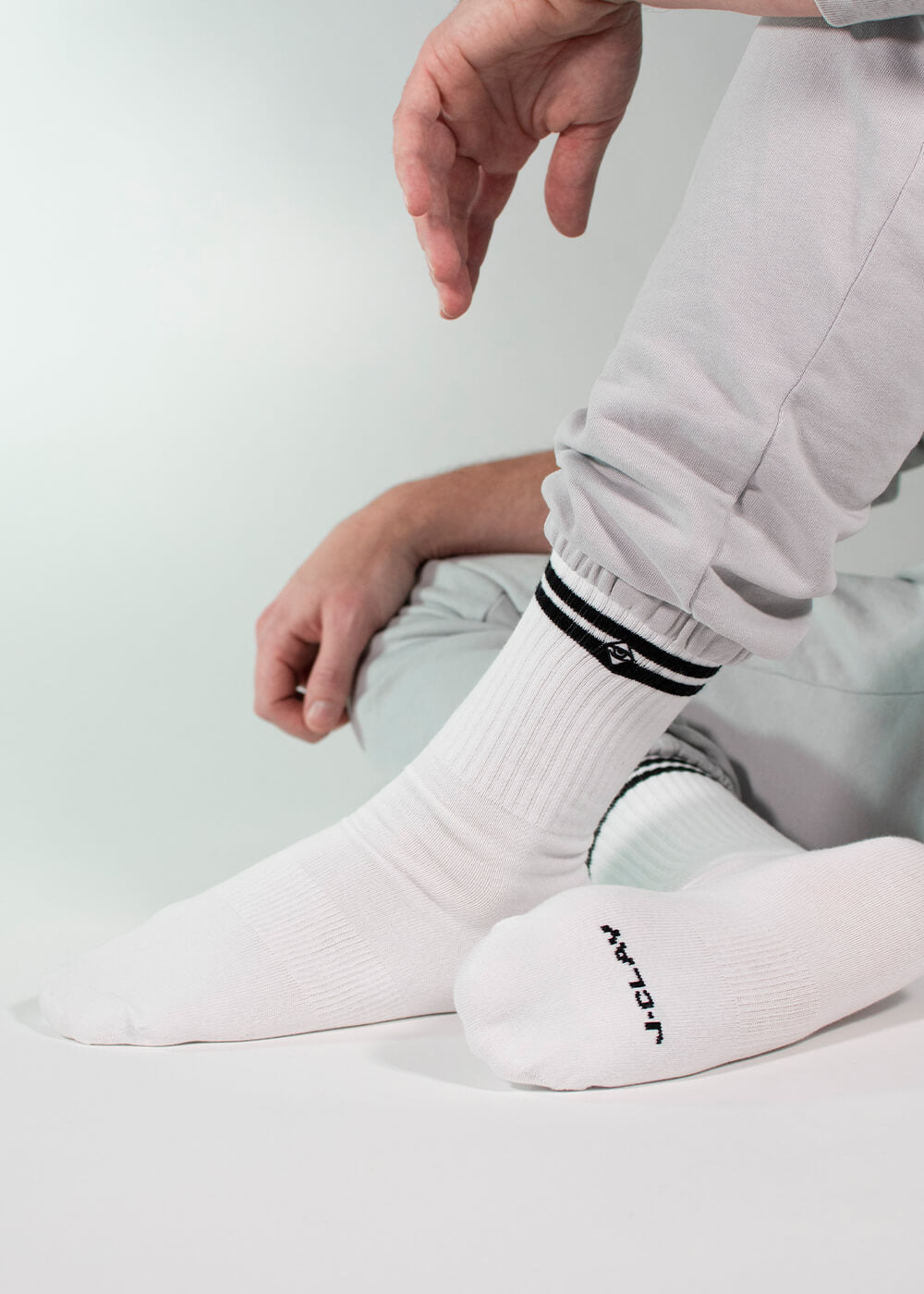 Basic White - Weiße Tennissocken mit Streifen 33071968944396